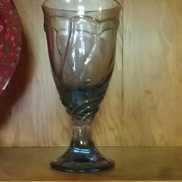 Noritake Sweet Swirl water goblets /wine glasses - Picture 2 of 2